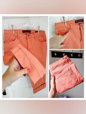 Charming sherbet orange capris Gloria Vanderbilt